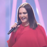 София Ротару пытается втюхать свою столичную квартиру российским коллегам