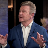 Лев Лещенко назвал истинную причину развода Алсу и Яна Абрамова