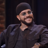 Состоящий в отношениях Тимати засветился с известной разлучницей на модном курорте