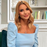 Резко постаревшая после рождения дочери 45-летняя Орлова вызвала тревогу