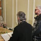 Киркоров на 40-й день смерти отца отслужил панихиду на могиле святой Ксении Петербургской 