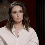 Собравшейся замуж Муцениеце посоветовали 