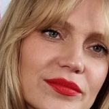 В очередной раз опозорившаяся Глюкоза появилась в Грибоедовском ЗАГСе за ручку с молоденьким