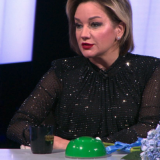 Опустившая руки Буланова расписалась в собственной беспомощности: Я тупенькая