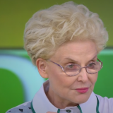Елена Малышева накинулась на участника передачи: Дошло до драки