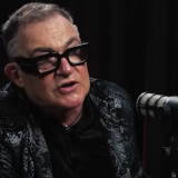 Дибров хочет отсудить у жены троих детей и виллу за 750 миллионов – подробности громкого развода