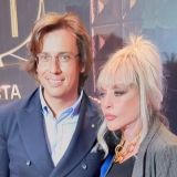 Муж Пугачевой Галкин* попал под колеса автомобиля: разрезало артерию