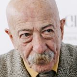 "Я не звезда, я хожу за колбасой": Розенбаум – о своем "военном" парфюме, нелюбви к звездам и настоящей России