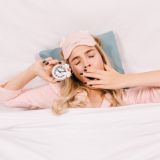 Доктор Мясников рассказал, как решить проблемы со сном раз и навсегда