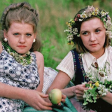 Тест: угадайте любимые фильмы из СССР по 1 кадру с героями и цветами 