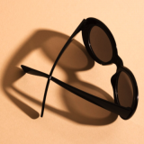 Тест: угадайте фильм из СССР по 1 кадру с киногероем в очках