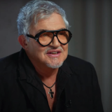 Дибров на публике признался в любви к известной певице после громкого развода