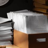 Часть так и осталась засекреченной: кого из российских звезд нашли в тайных списках Эпштейна